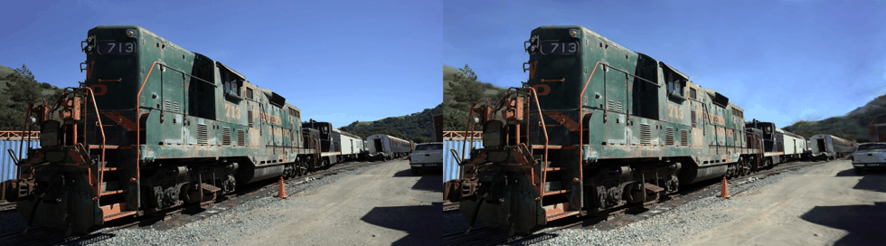 3D Gaussian Splatting (right) from series of images (left)